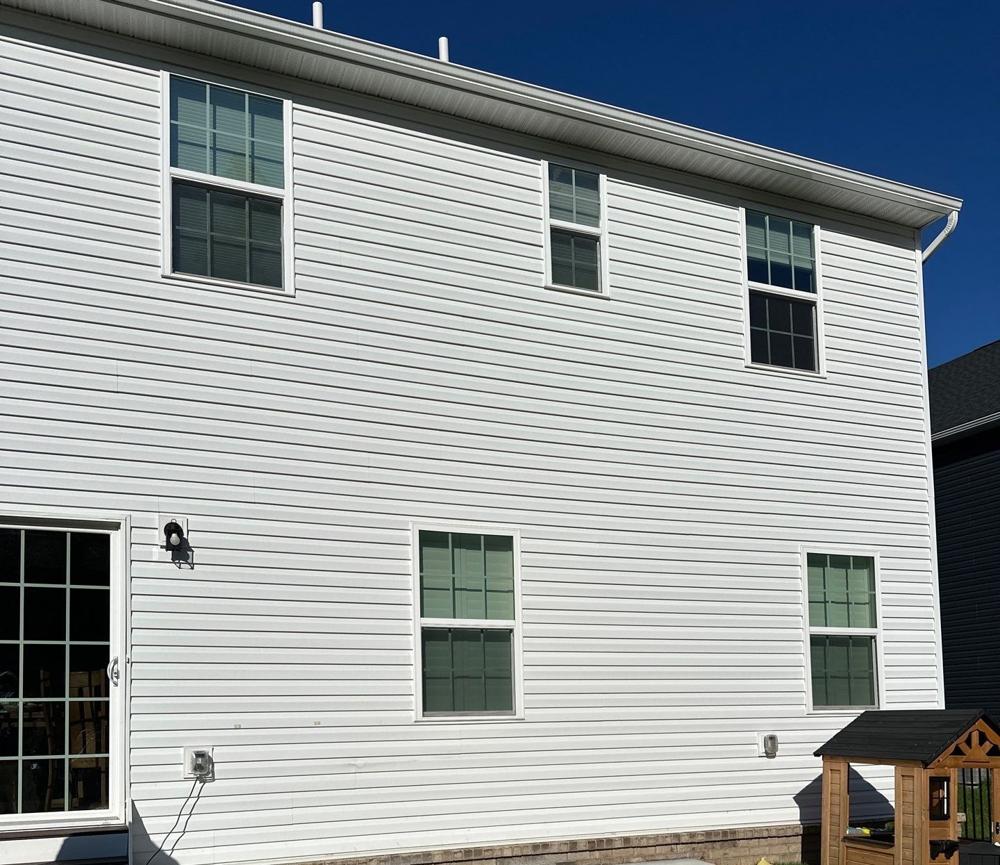 Exterior project photo 10